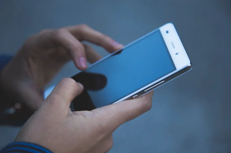 Cara Mengatasi Layar Mati Saat Menelpon di HP Oppo